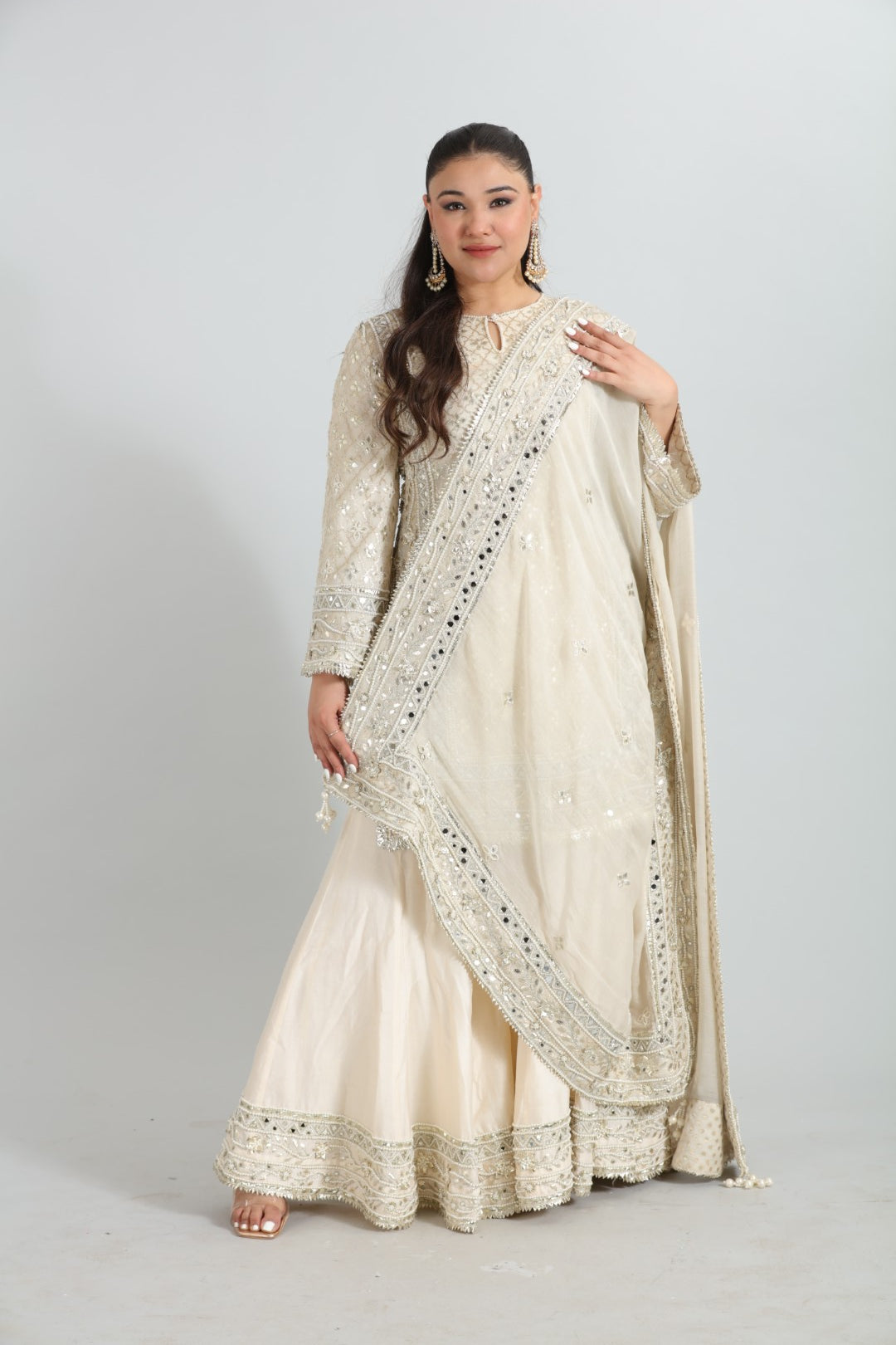 Inaaya  Gotta Patti Hand-Embroidered Chanderi Set