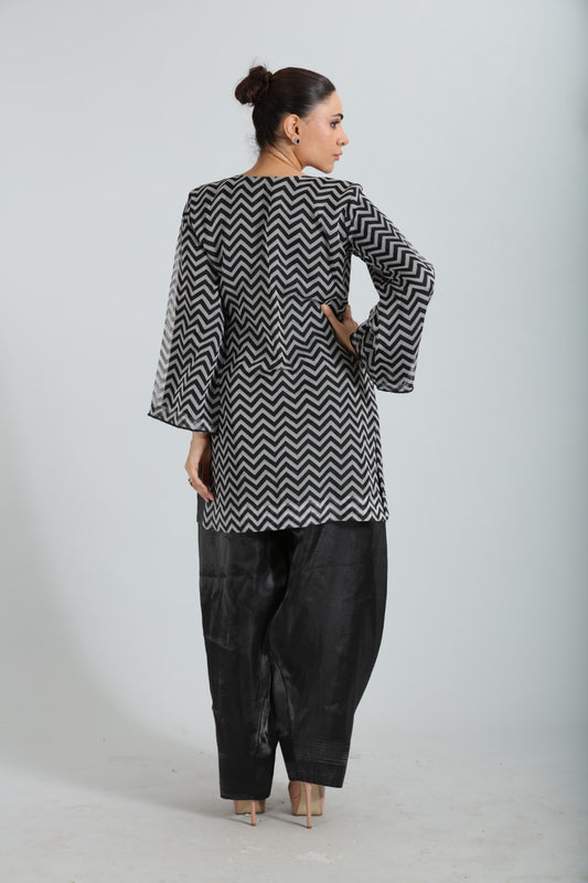 Liyana — Oranza Farshi Salwar Set