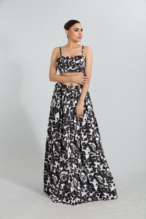 Chic Noir Floral Fusion Wear Set