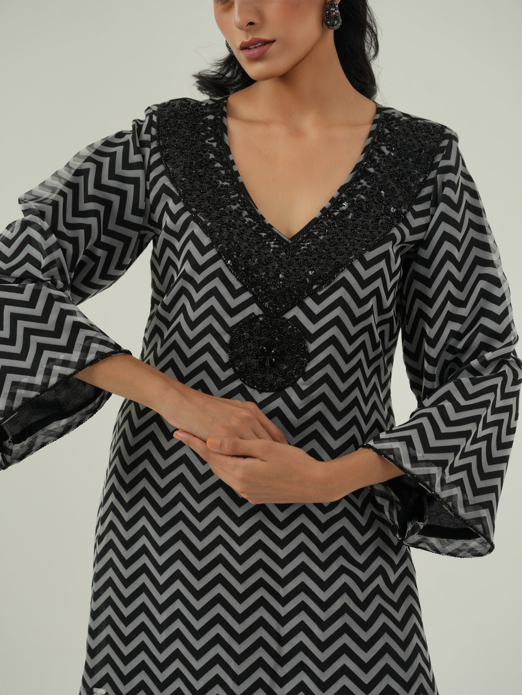 Black and White Chevron hand embroidered organza kurta detail