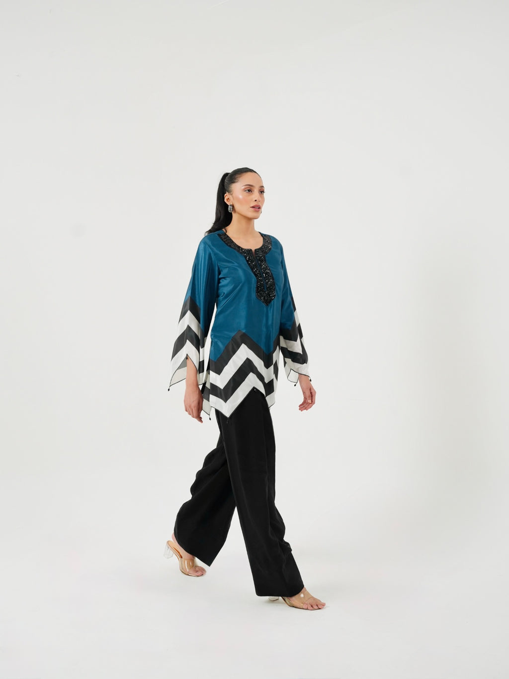 Side look of Dark Blue Chevron kurta set