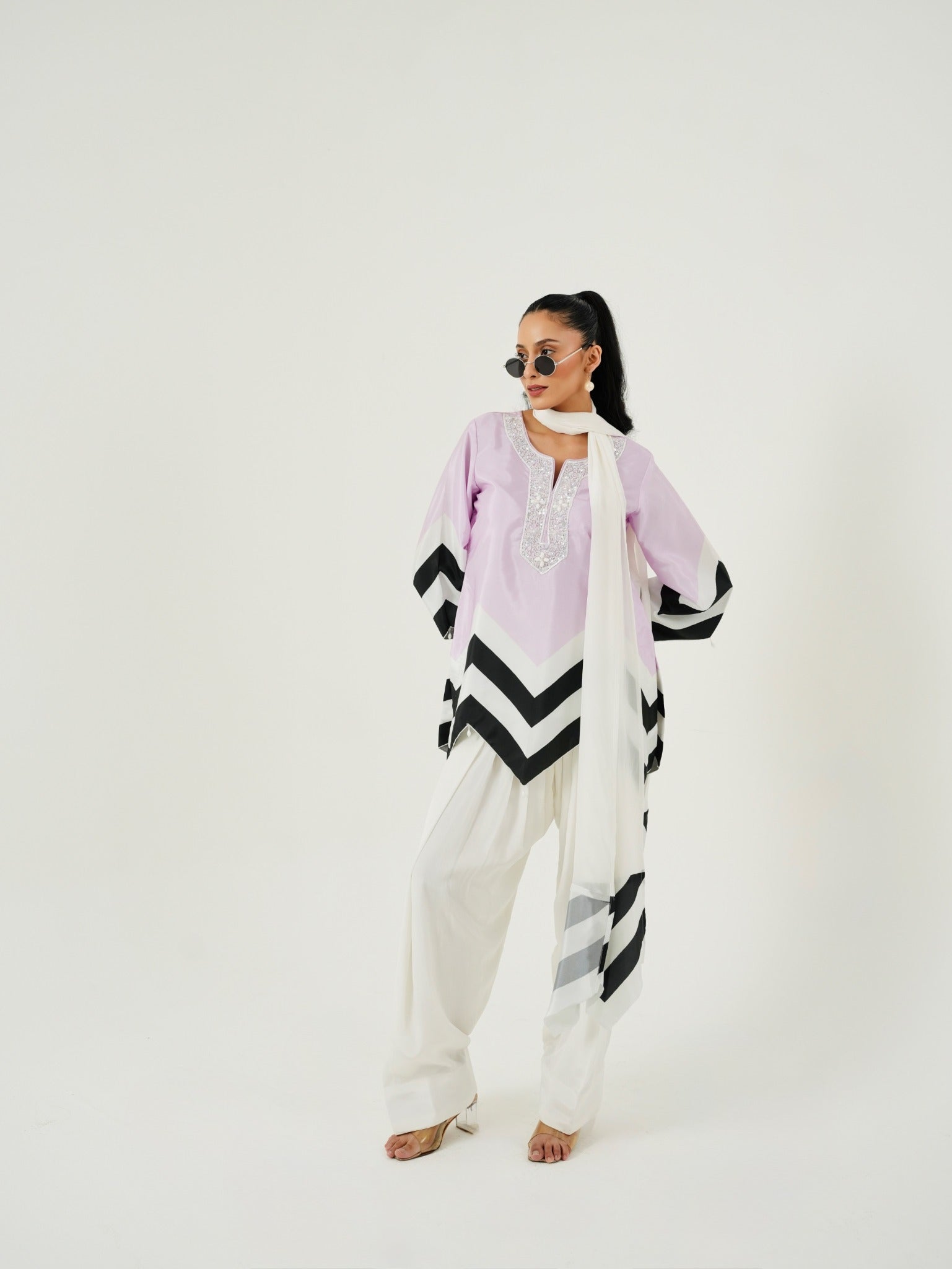 Lavender Chevron hand embroidered kurta with white Farshi salwar
