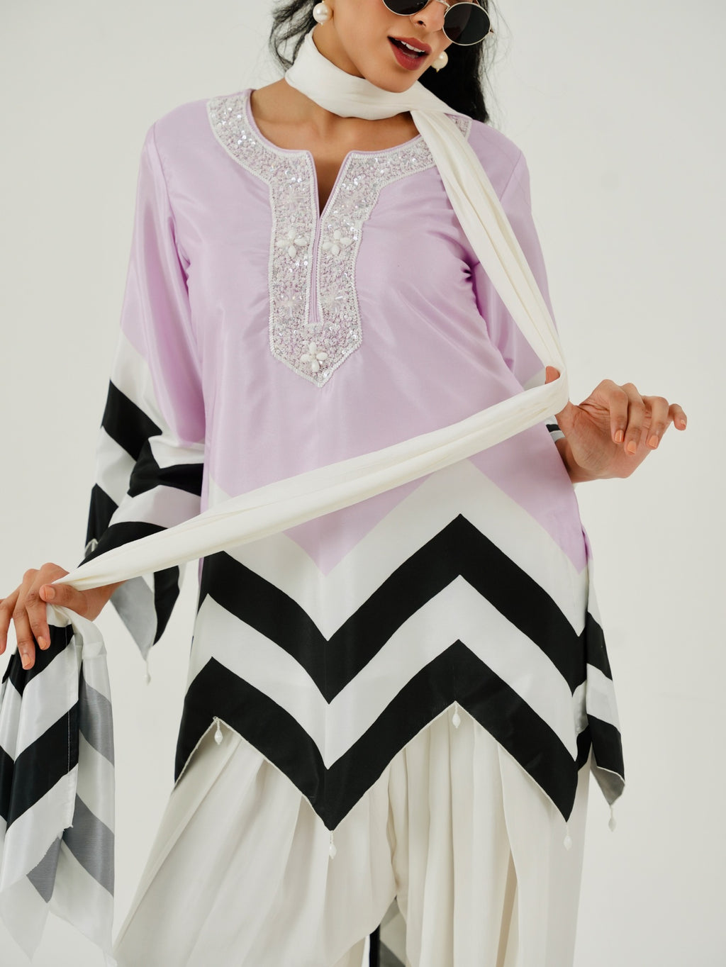 Lavender Chevron kurta hand embroidery detail