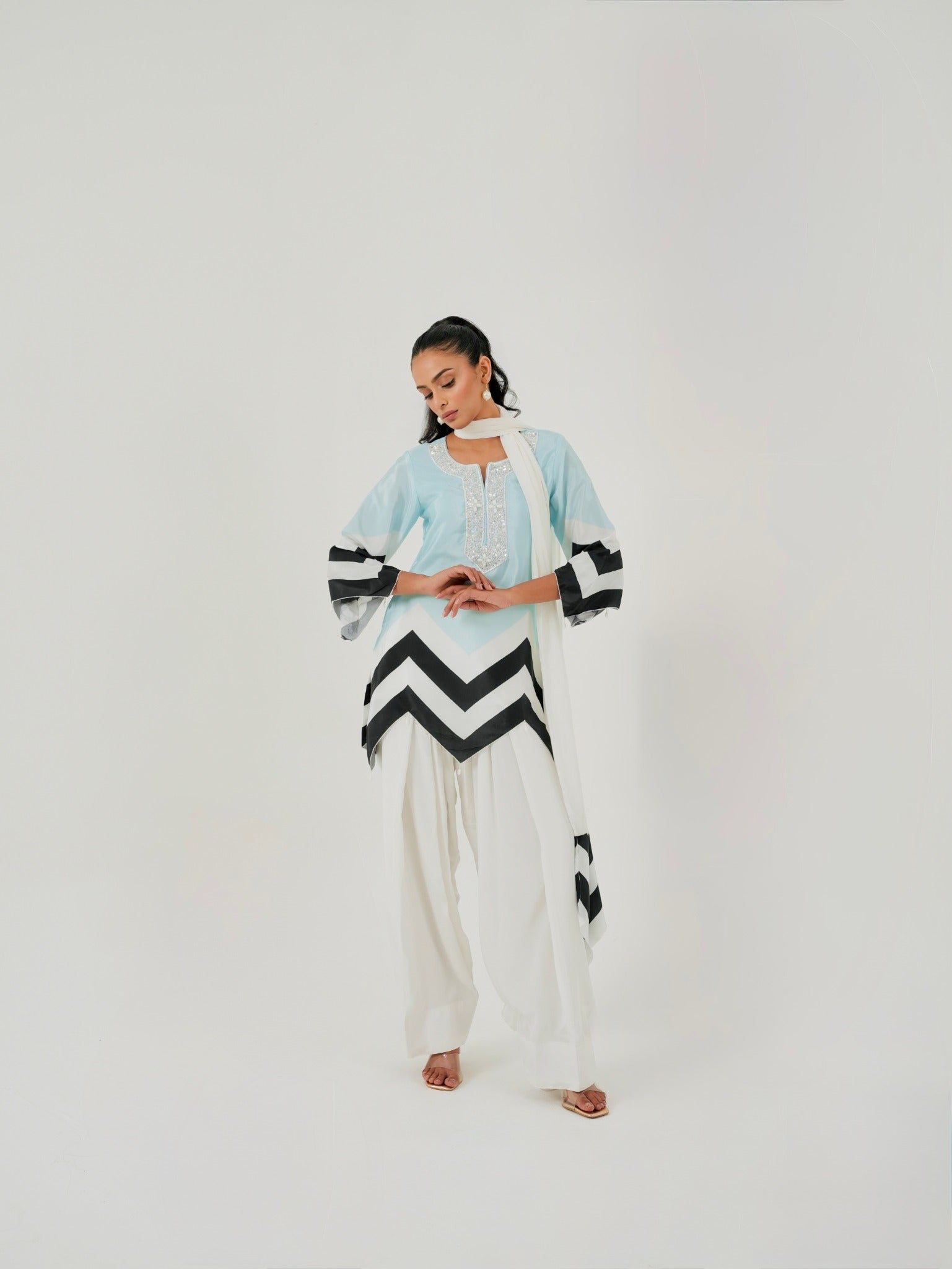 Full look of Mint Blue Chevron kurta with white Farshi salwar